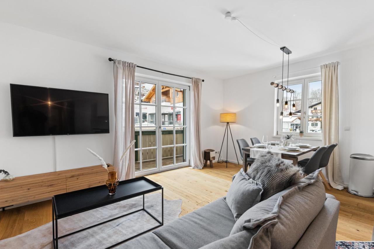 Casa Tegernsee - Zentral, Modern, Nespresso, 3 Min Zum See グミュント・アム・テーガンゼー エクステリア 写真